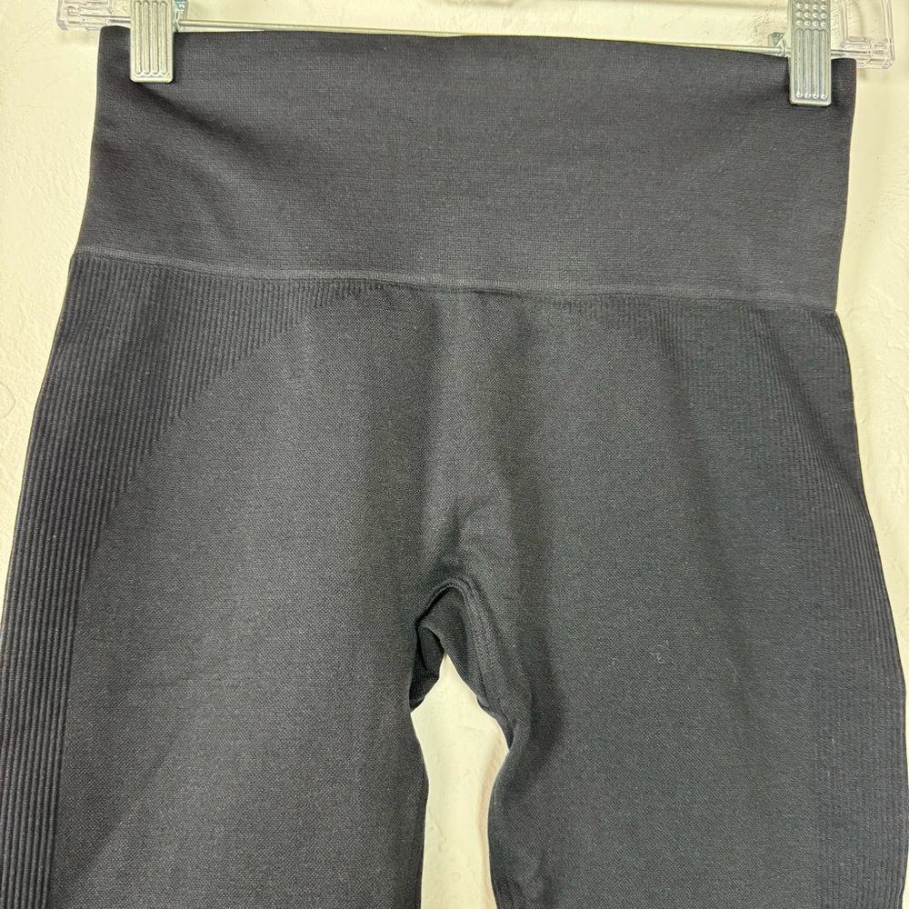 Set Active Leggings Solid Black Seamless Ribbed S… - image 5